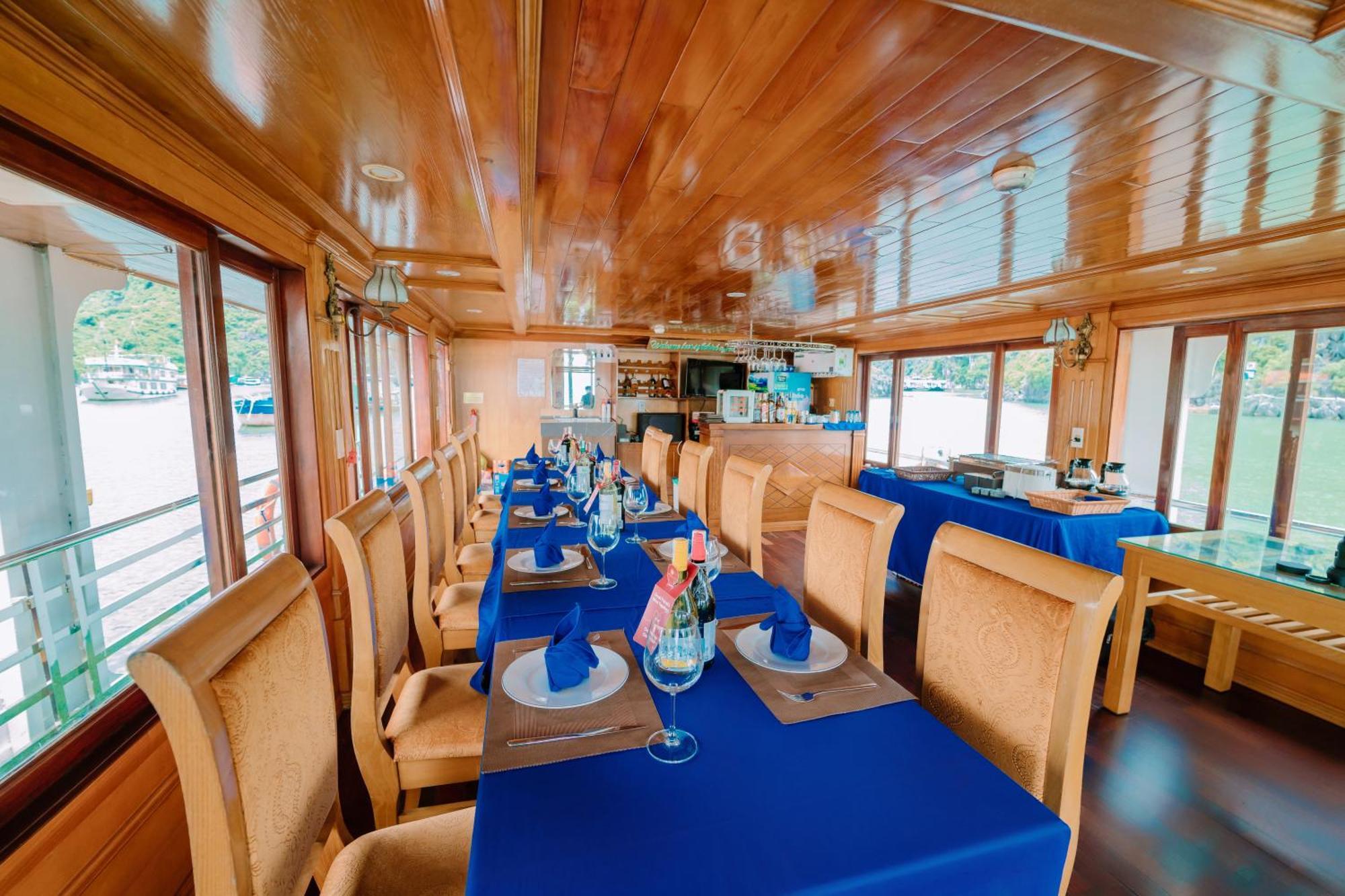 Готель Venezia Cruises Халонг Екстер'єр фото