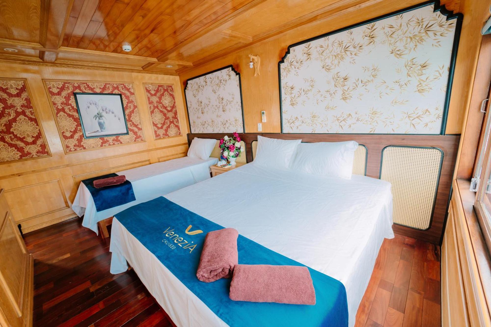 Готель Venezia Cruises Халонг Екстер'єр фото