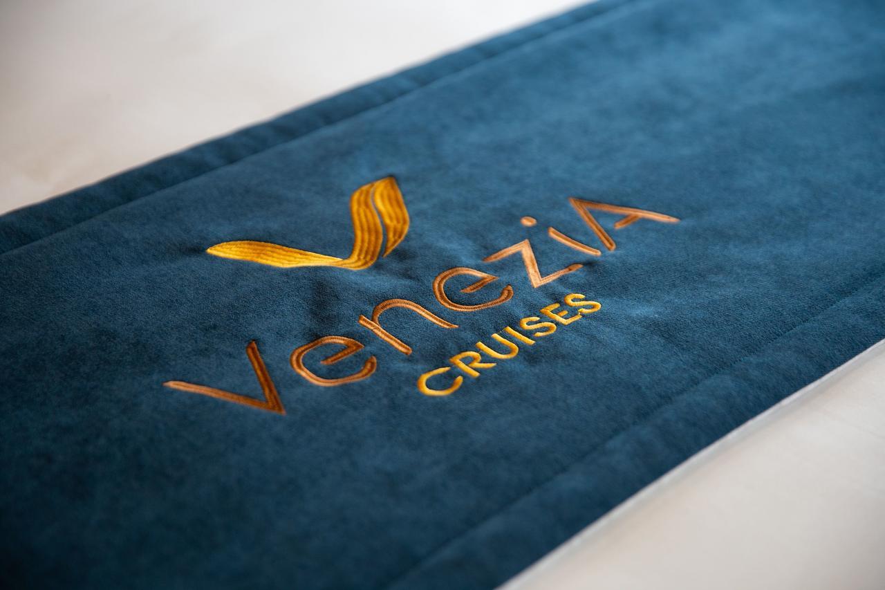 Готель Venezia Cruises Халонг Екстер'єр фото